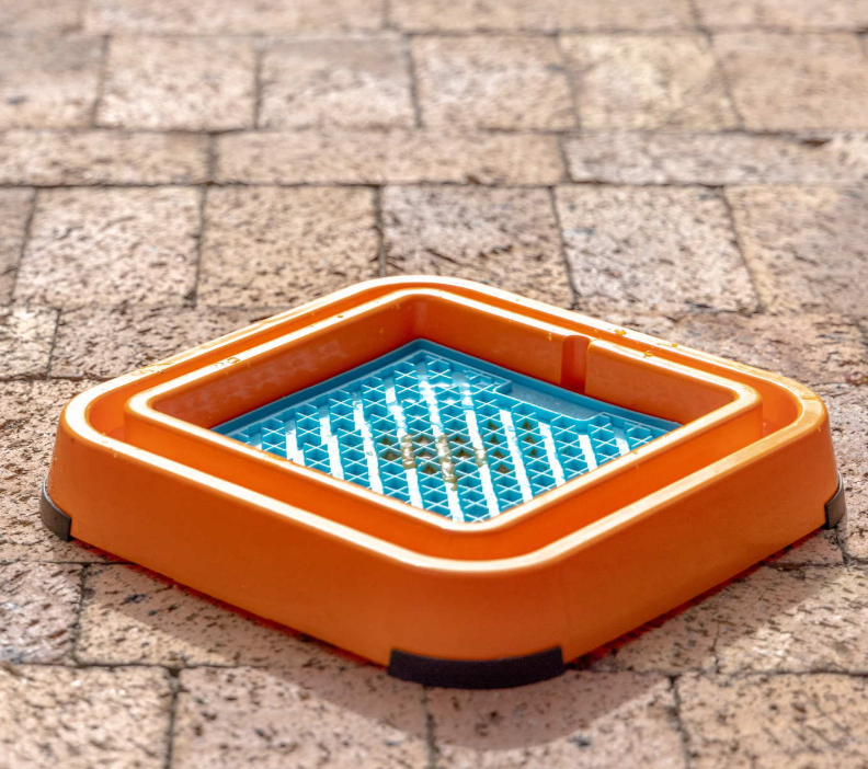 Lick mat holder "LickiMat Keeper Outdoor"