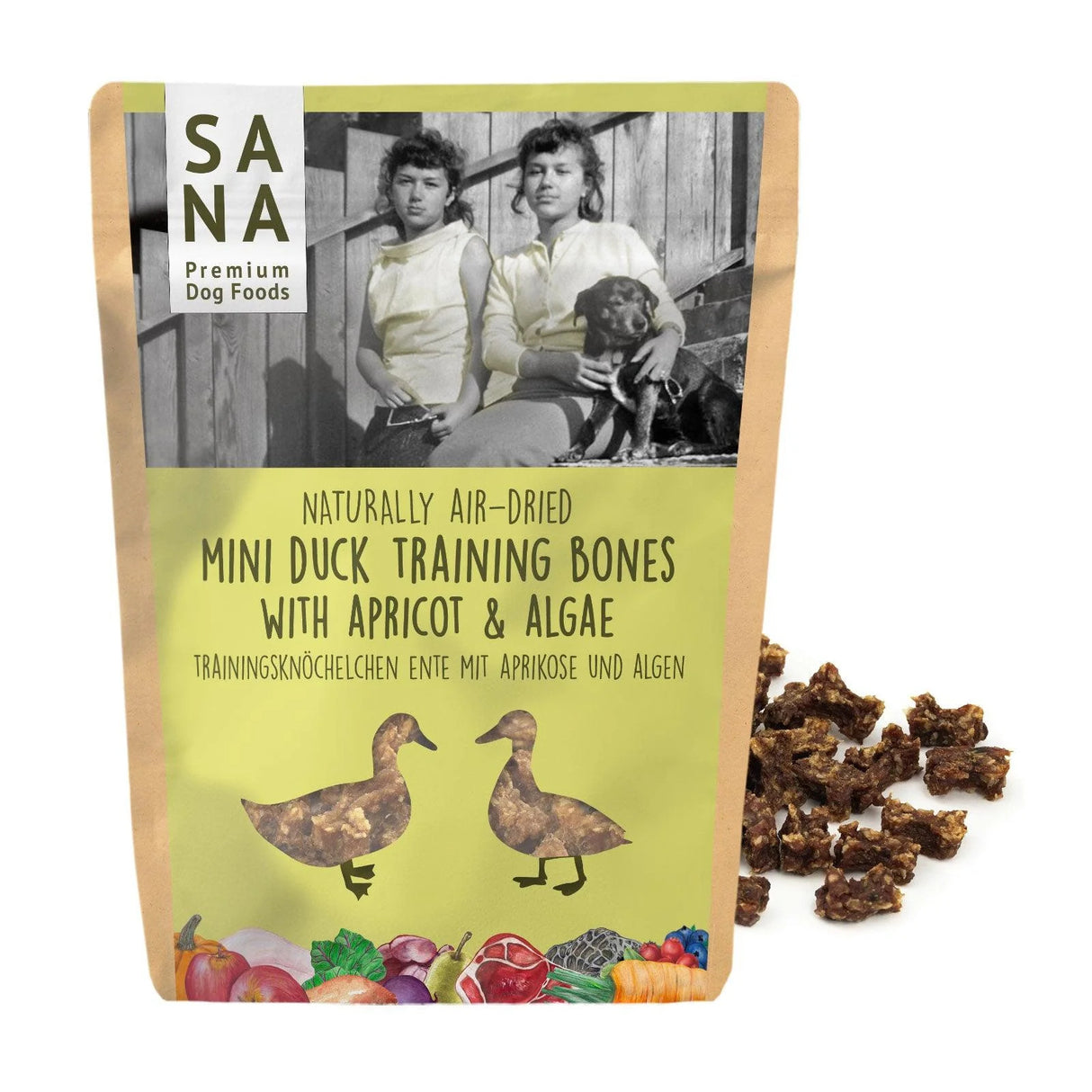 Training treats for dogs mini cubes Sana Dog with duck, apricots and green algae