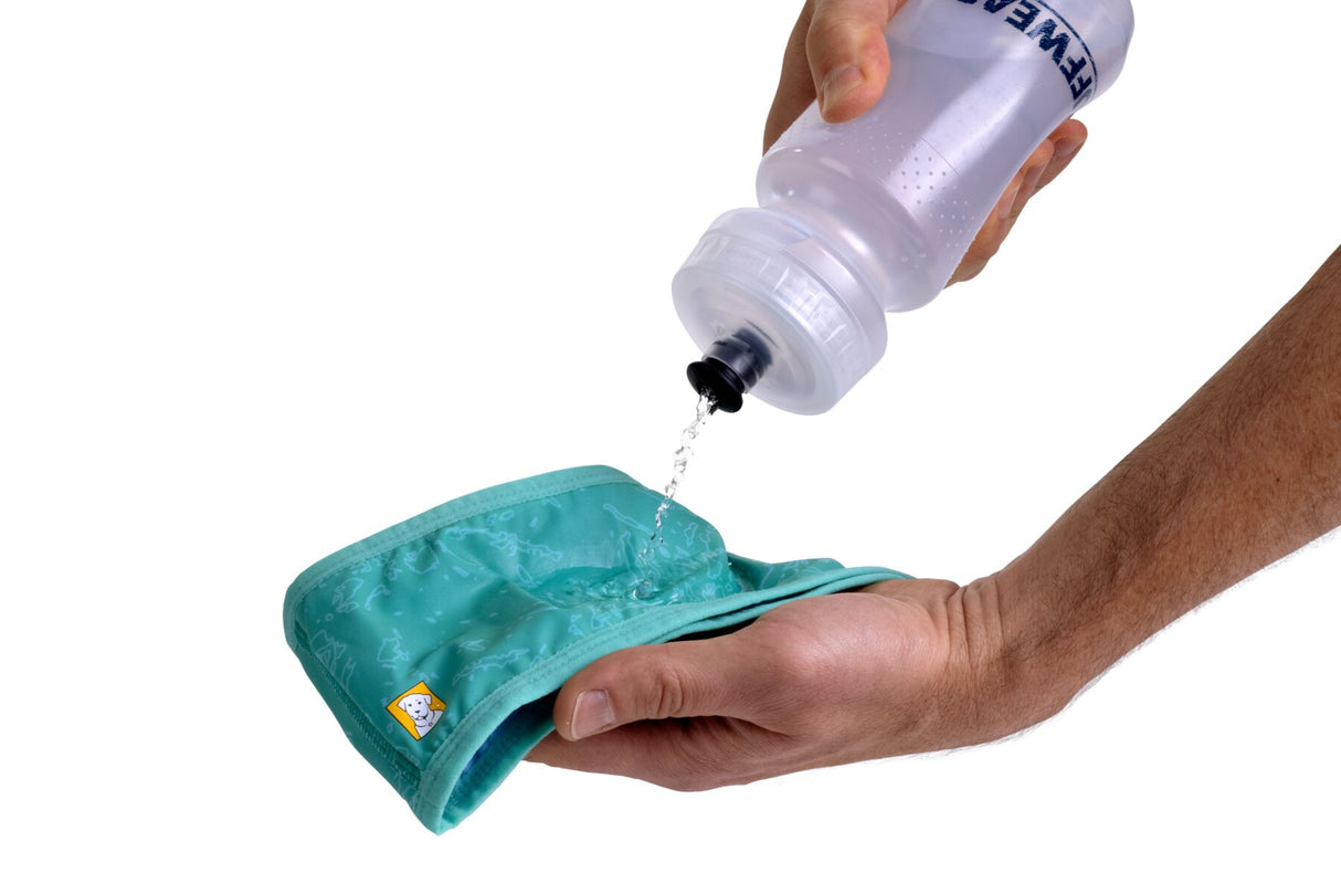 Cooling neck gaiter for dogs "Ruffwear Swamp Cooler"