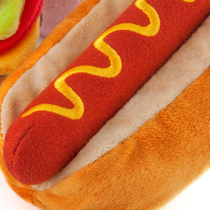 PLAY hot dog