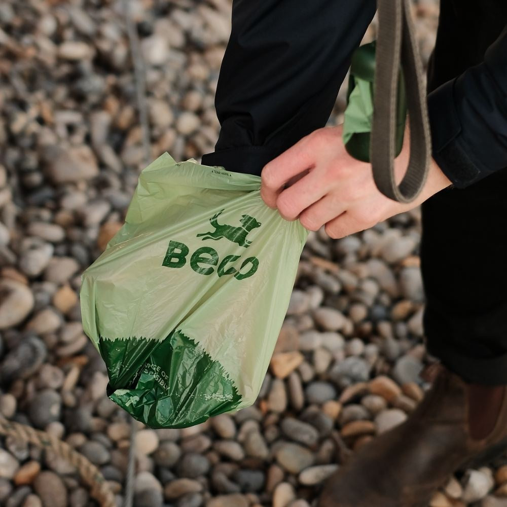 Perdirbto plastiko maišeliai šunų ekskrementams "Beco" (bekvapiai, 540 vnt.)
