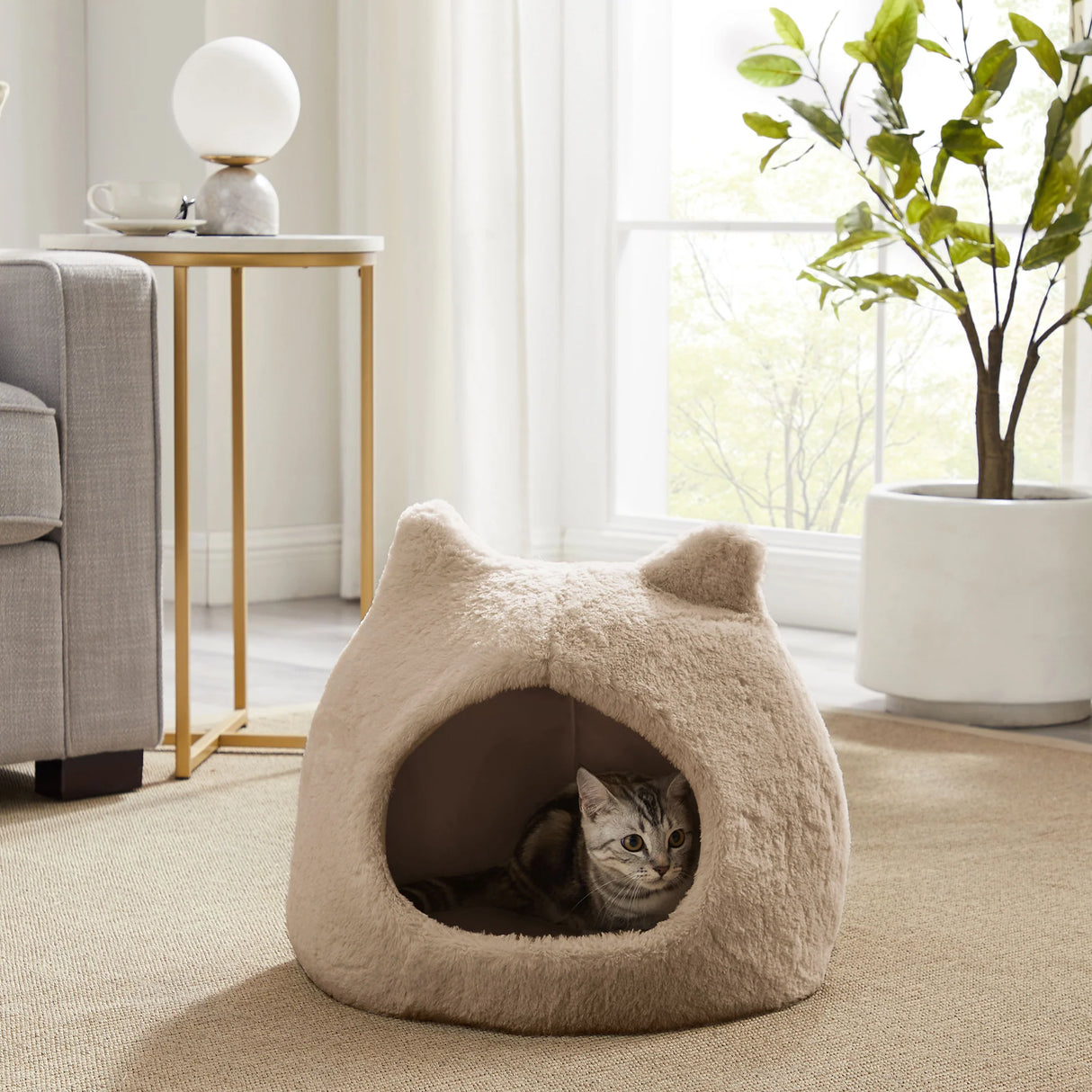 Meow Hut - a bed for cats